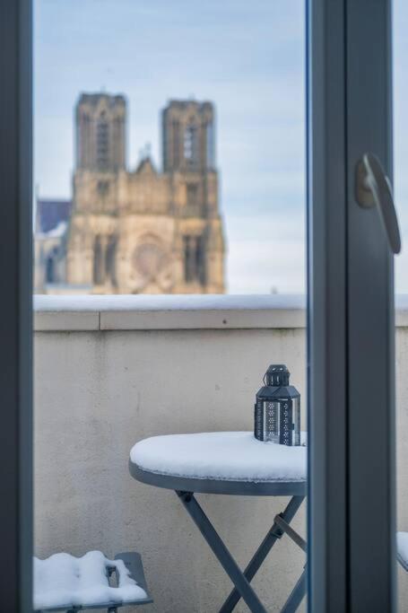 Apartamento Le Clovis - Cathedrale Reims Exterior foto